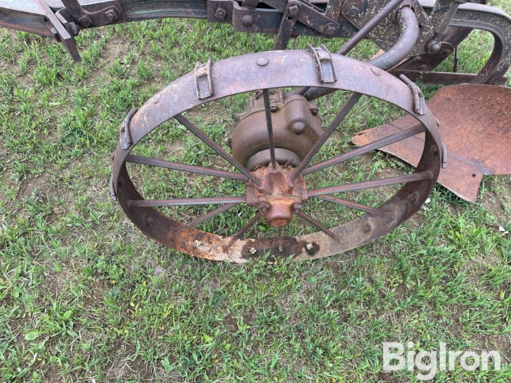 john-deere-2-image-17