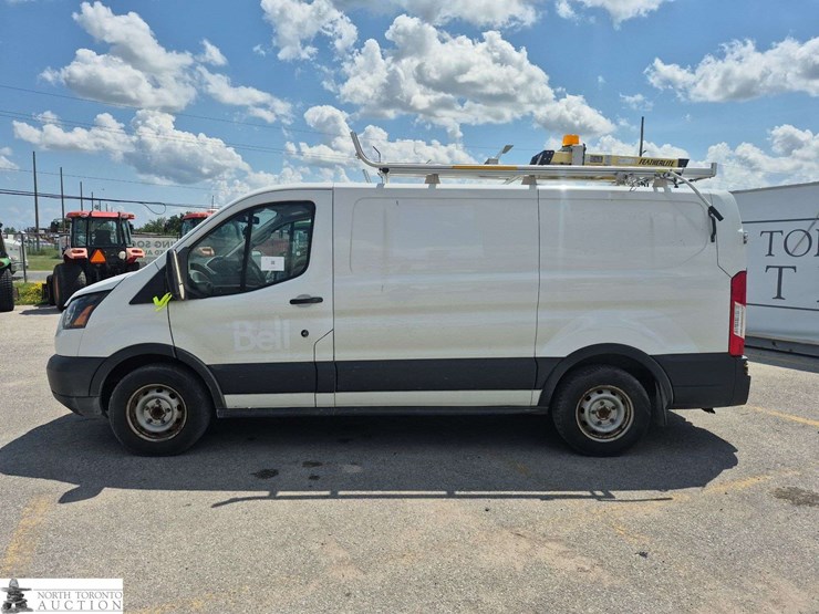 2018-ford-transit-image-8
