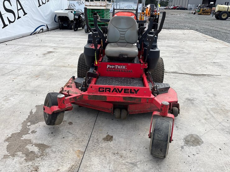 #5102-•-gravely-zt-5400-lawn-mower-image-4