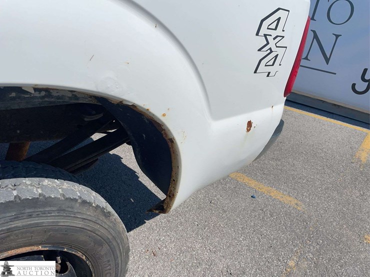 2015-ford-f350-image-45