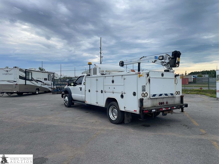 2014-ford-f550-image-6