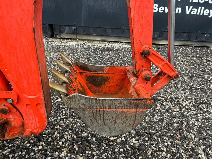 kubota-b26-image-19