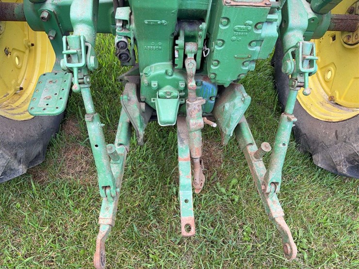 john-deere-620-image-9