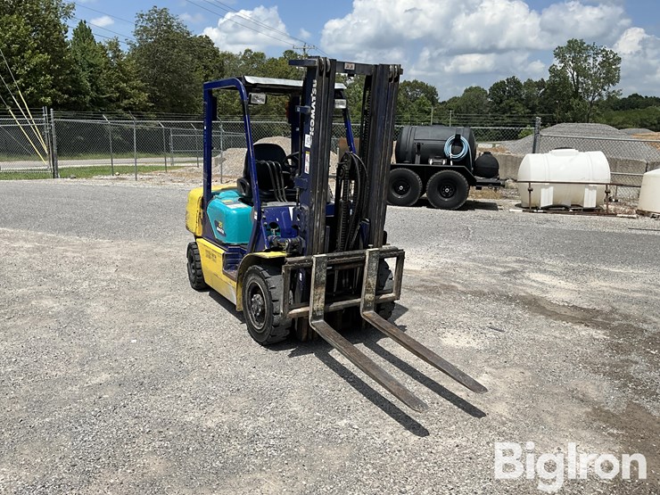 komatsu-fg25t-12-image-3