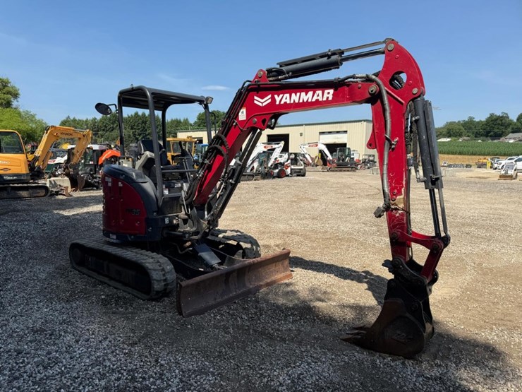 yanmar-vio35-6a-image-6