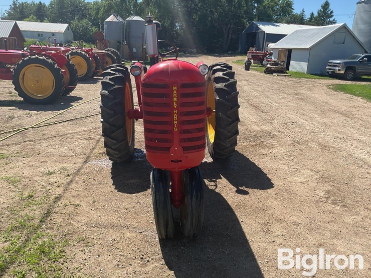 massey-ferguson-44-image-2