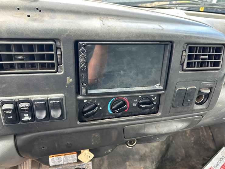 ford-f750-image-42