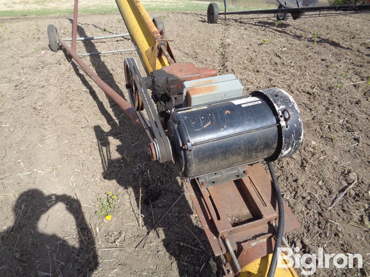 mayrath-60'-8"-electric-drive-auger-image-12