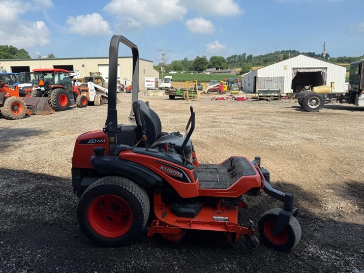 2019-kubota-zd1211-image-5