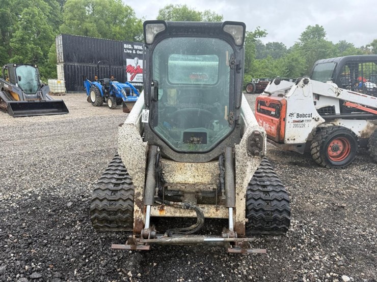 2020-bobcat-t595-image-7