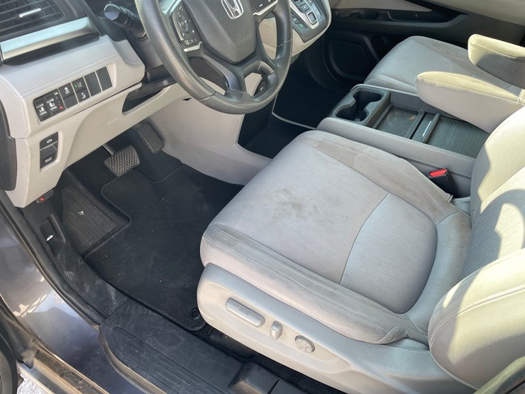 2018-honda-odyssey-image-32