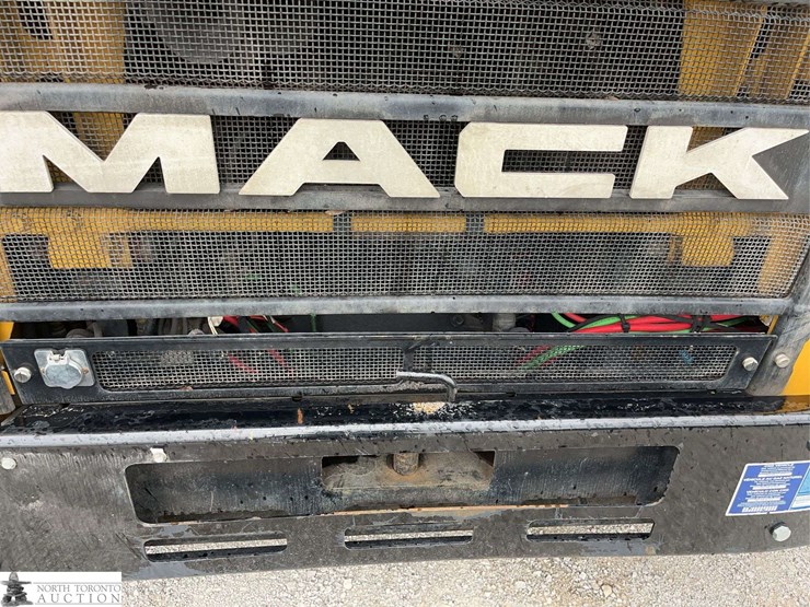 non-operable-2020-mack-lr-t/a-refuse-truck-image-28