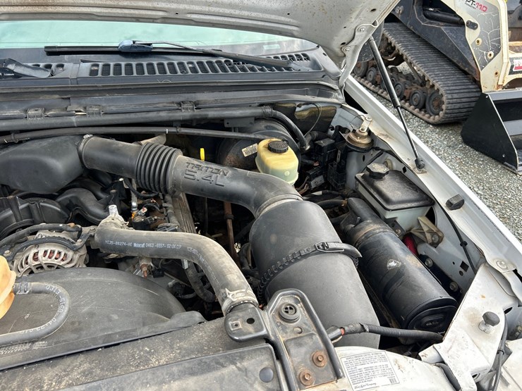 2003-ford-f350-image-37