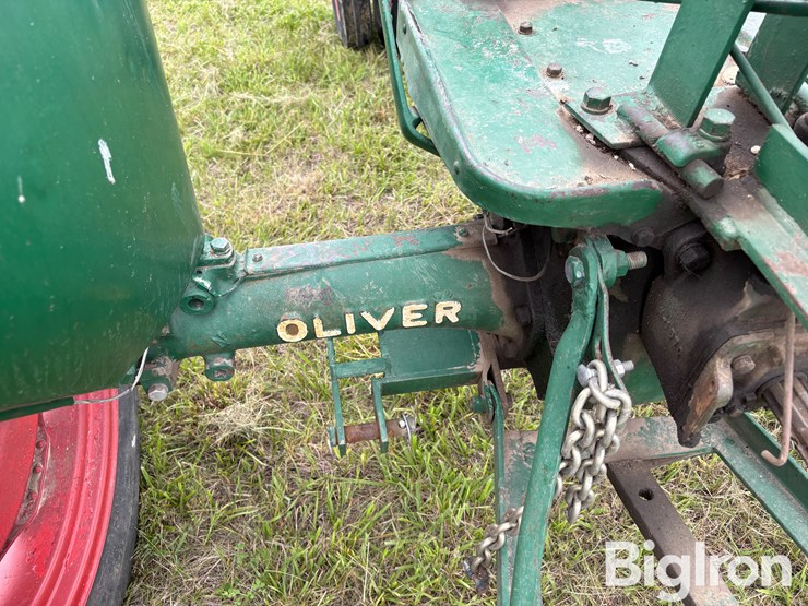 1944-oliver-60-image-9