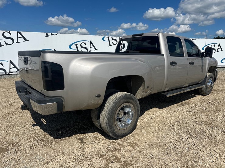 2008-chevrolet-3500hd-image-5