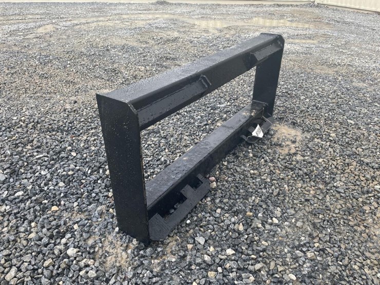 wildcat-skid-steer-quick-attach-frame-image-2