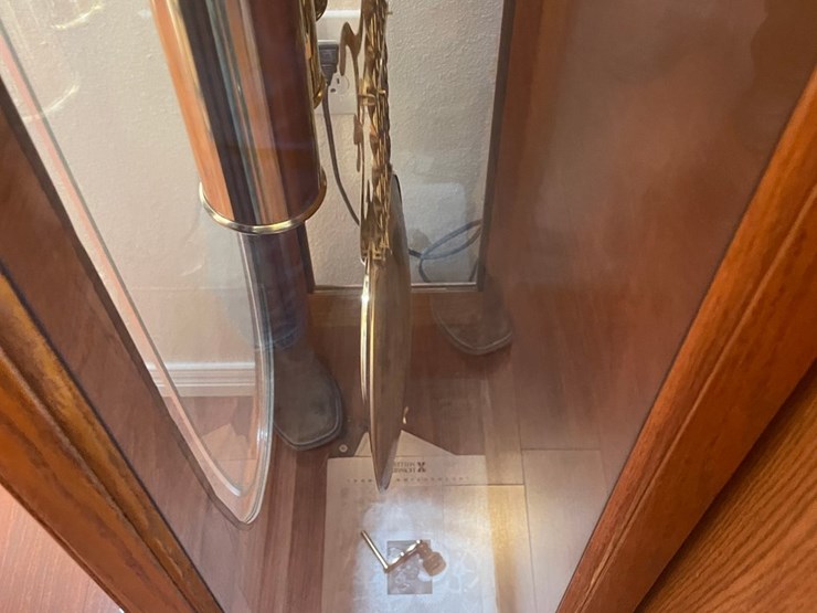 #250-•-howard-miller-grandfather-clock-(offsite-in-las-cruces)-image-15