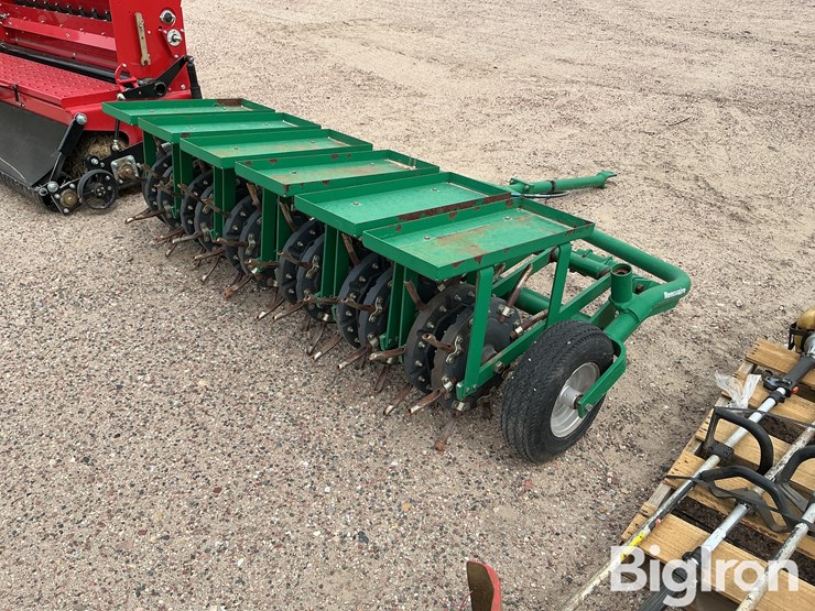 ryan-renovaire-tow-behind-aerator-image-5