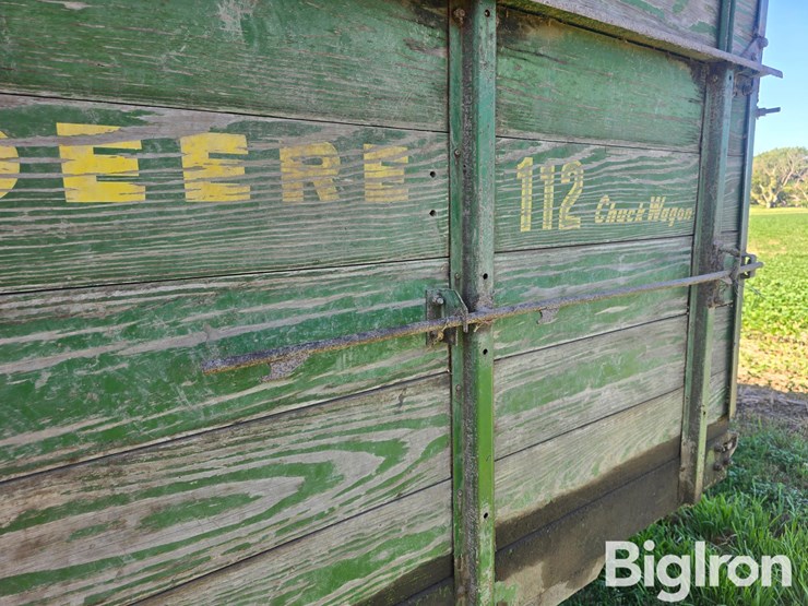 john-deere-112-image-19