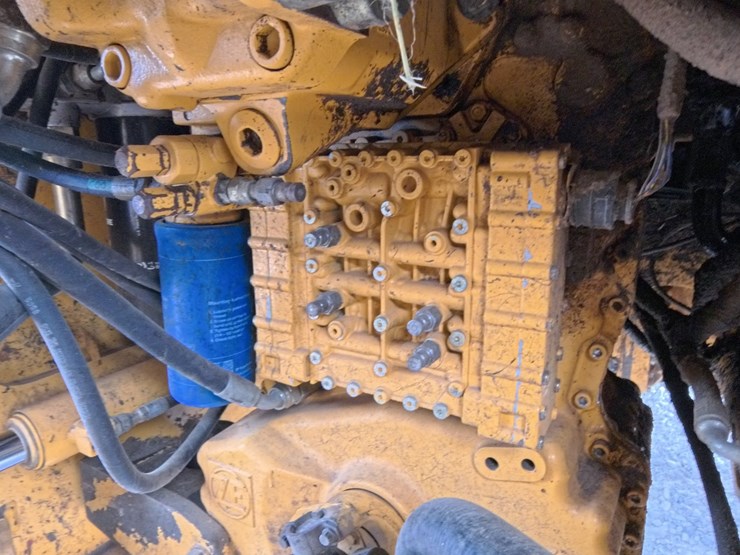 2006-deere-544j-image-34