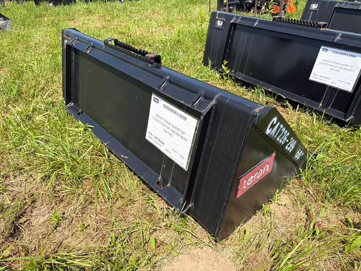 caterpillar-226-image-3