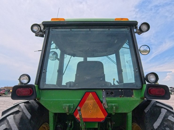 john-deere-4430-image-53