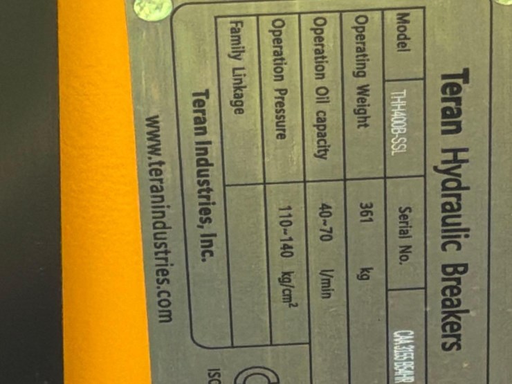 caterpillar-226-image-6