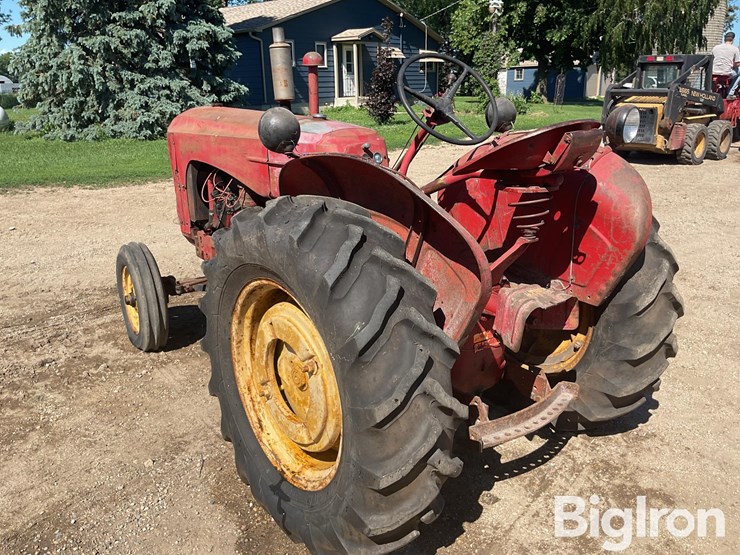massey-ferguson-33-image-7