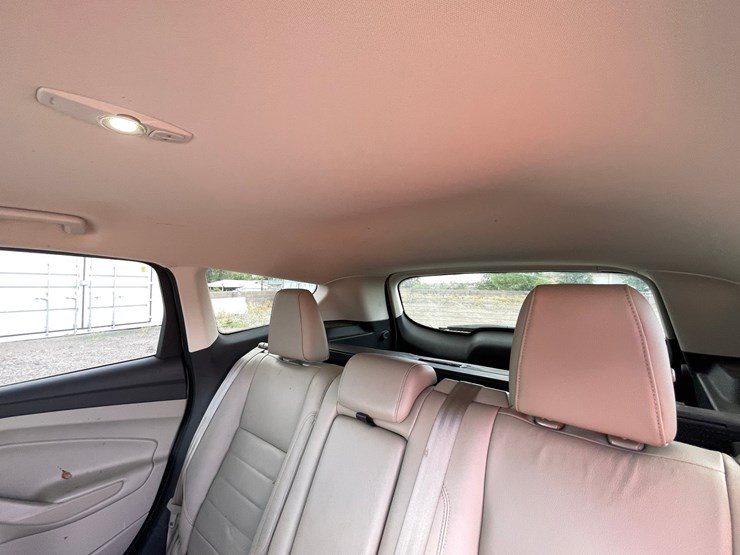 2016-ford-escape-image-64