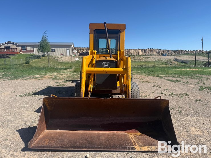 1984-deere-310b-image-2
