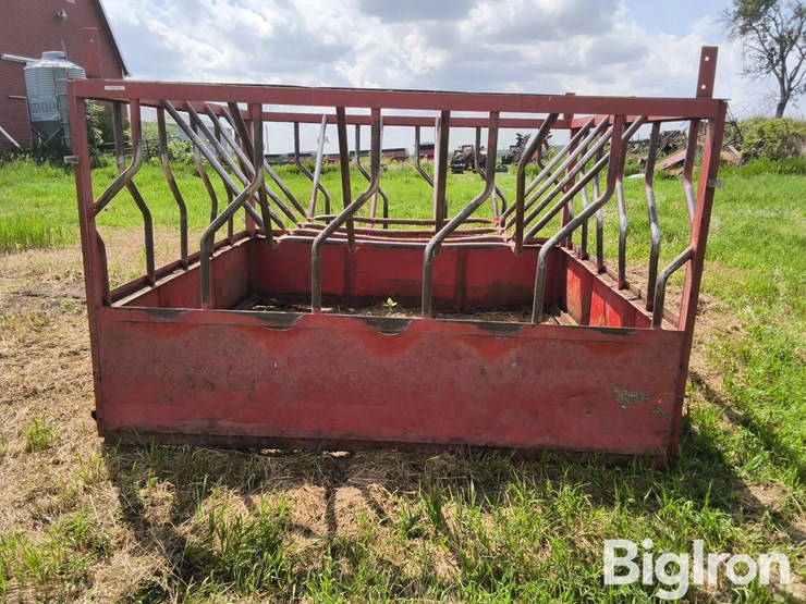 bale-feeder-image-2