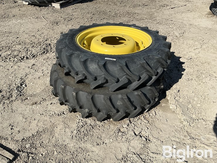 john-deere-24-image-1