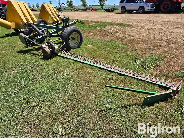 john-deere-450-image-5