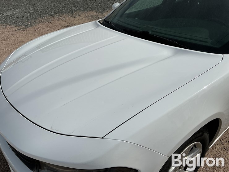 2018-dodge-charger-sxt-4-door-sedan-image-10