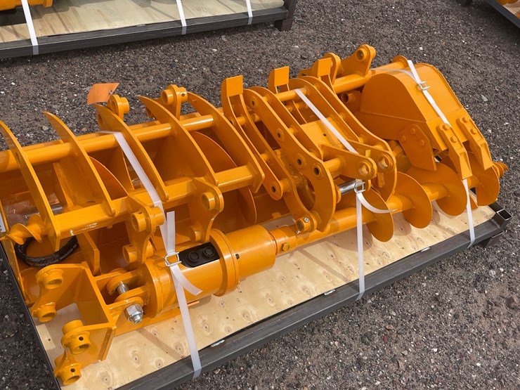 #1338-•-(8)-cat-301-excavator-attachment,-giyi,-2026,-unused-image-4