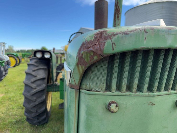 john-deere-3010-image-20