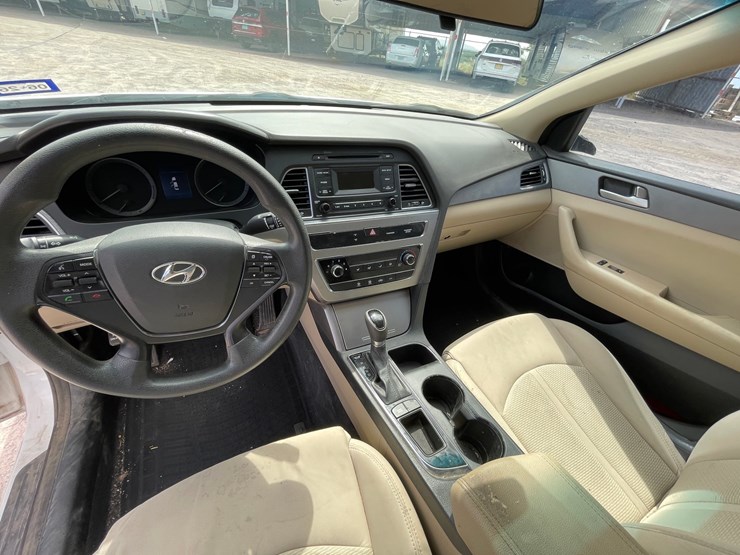 #160-•-2015-hyundai-sonata-(clean-tx-title)-image-46
