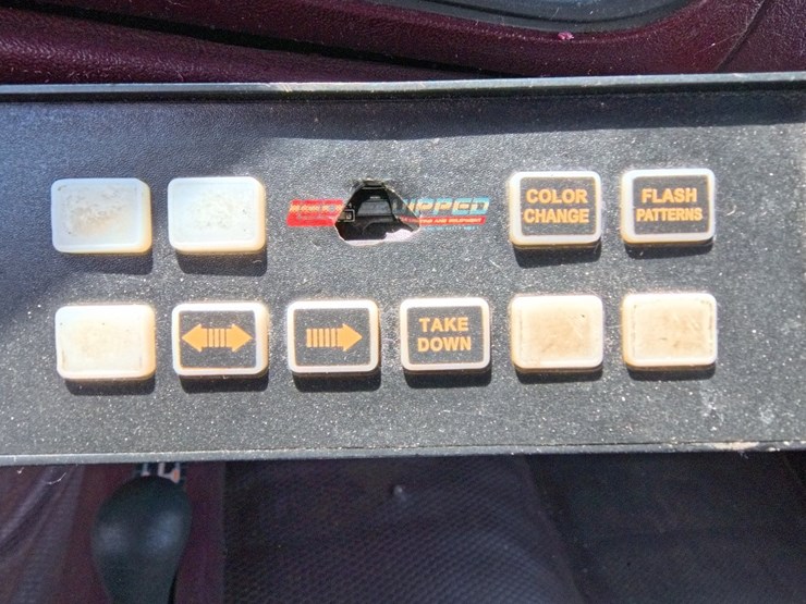 #1090-•-1995-gmc-brush-fire-truck-image-32