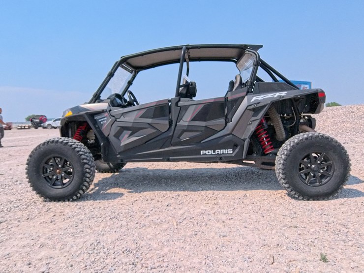 #1086-•-2019-polaris-rzr-turbo-s-image-2