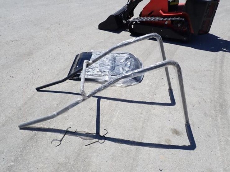 unused-2026-sdlanch-ssl580-skid-steer-image-45