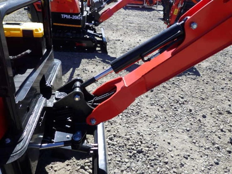 2026-tpm-tpm-18hh-hydraulic-excavator-image-11