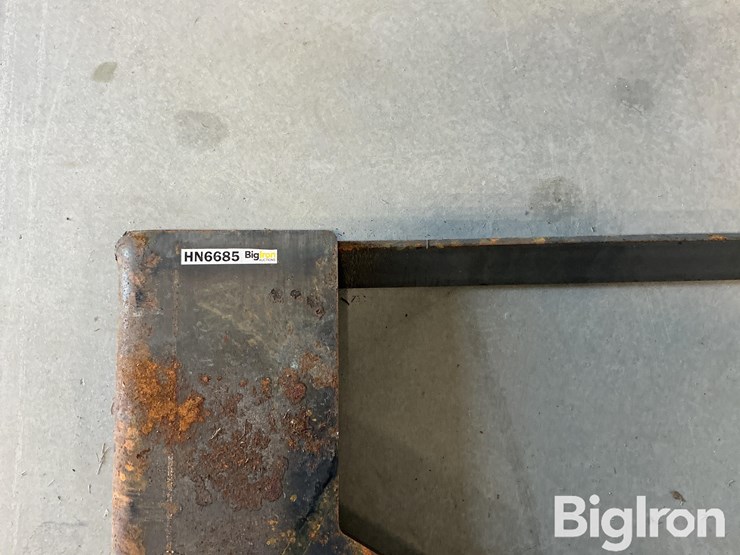 2025-wolverine-qmp1-16-10t-skid-steer-plate-image-10
