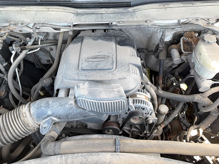2018-chevrolet-3500hd-image-19