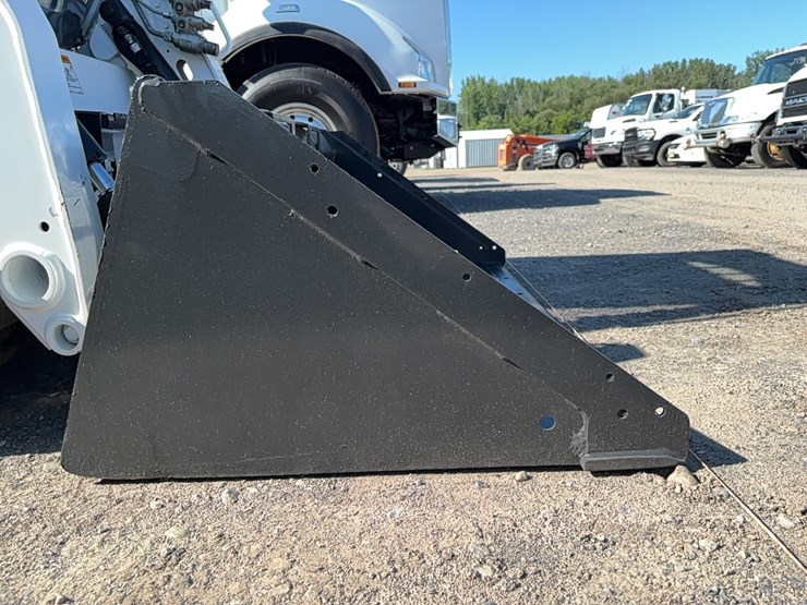 2019-bobcat-t450-image-7