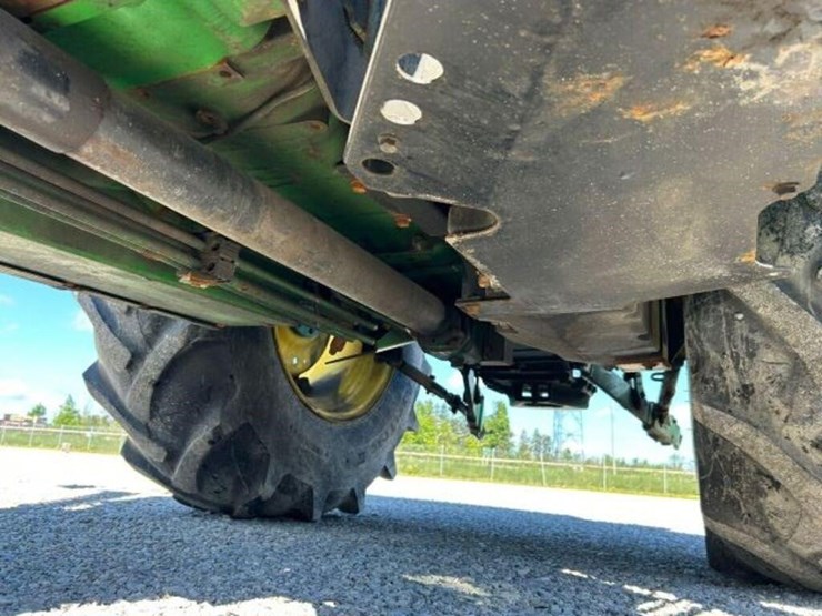 2016-john-deere-5085e-image-39