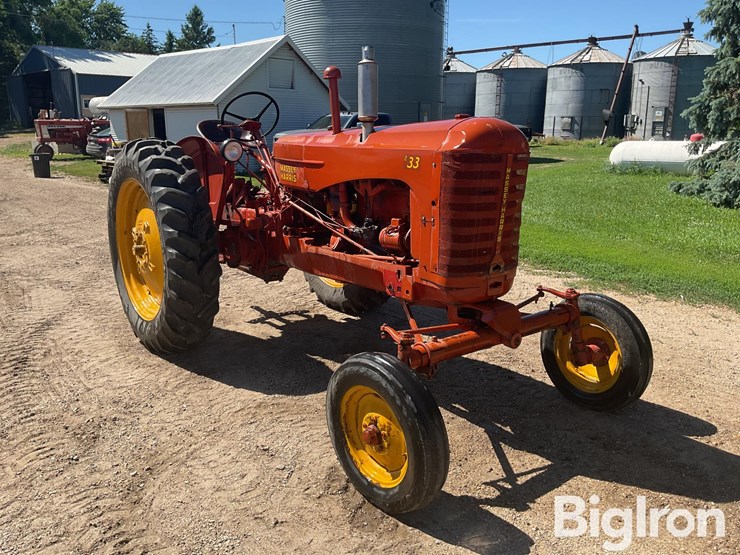 massey-ferguson-33-image-3
