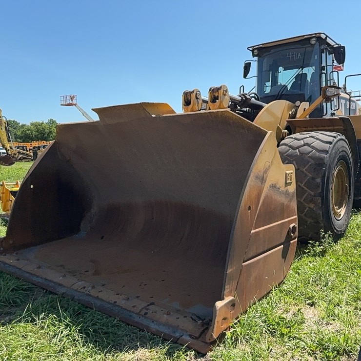 CATERPILLAR 982M