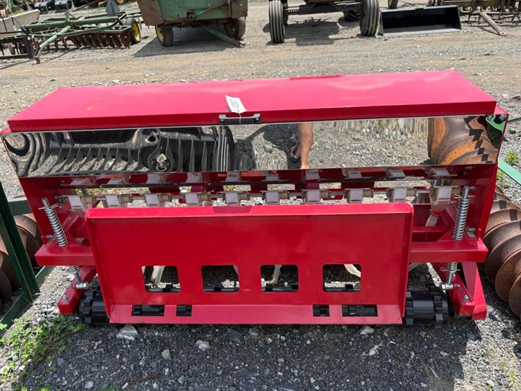 seeder-image-2