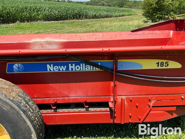 2013-new-holland-185-image-11