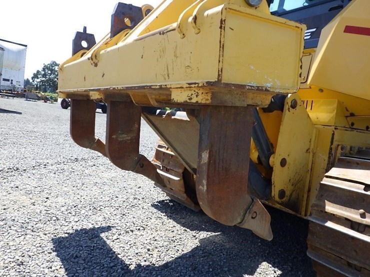 2016-deere-850k-image-25